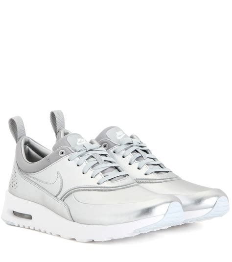 nike zilver sneakers|nike silver metallic shoes.